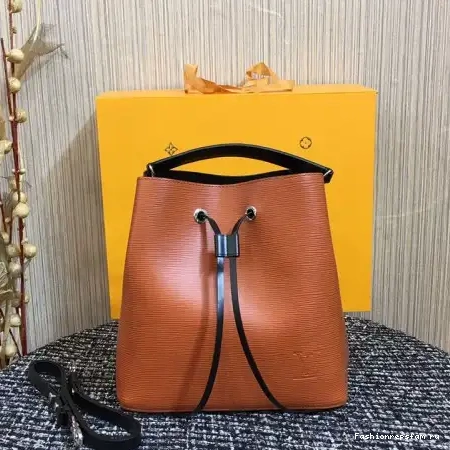 Fashionrepsfam ru LV 204B570037 Bags 0730